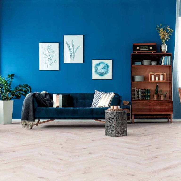 £15.99m2 Kronotex Herringbone Bordeaux Oak D3516 8mm AC4 Laminate Flooring (1.238m2 per pack)