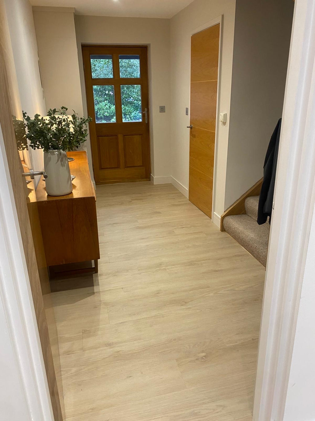 £15.00 FULL PLANK SAMPLE - Endura Commercial LVT Dusty Beige Oak Full Plank | R11 Slip Rating | 3mm thick | 0.7mm Wear Layer
