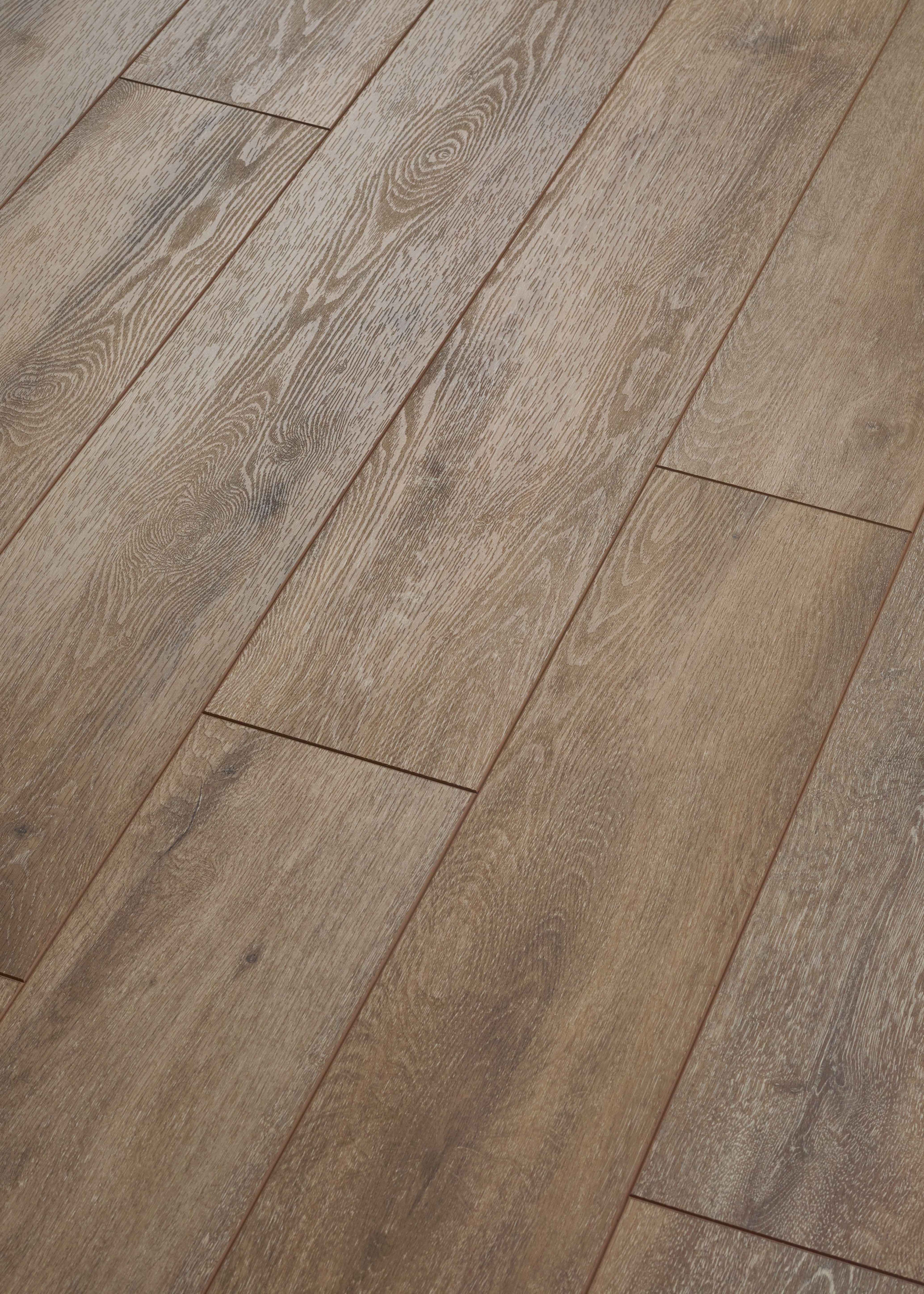 £65.99 per m2 Coretec Naturals Collection Acorn 50 LVPE 854 Full Plank 1220 x 182 x 8mm (2.66m2 per pack)