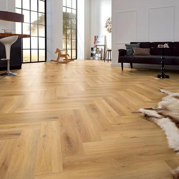 £15.99m2 Kronotex Herringbone Pisa Oak D3516 8mm AC4 Laminate Flooring (1.238m2 per pack)