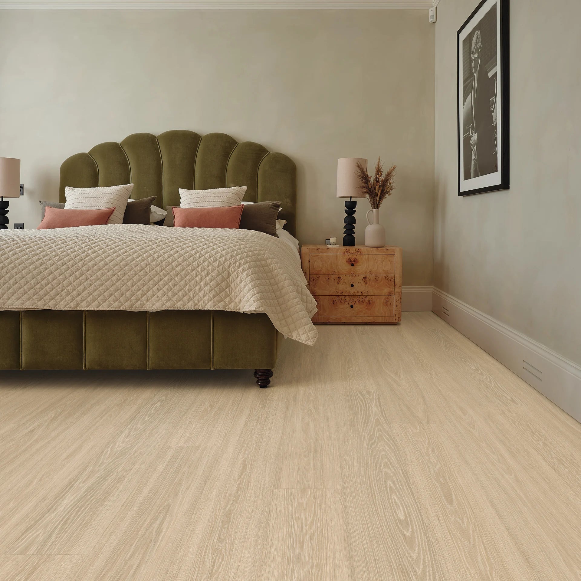 £20.99m2 - Palio Essenza by Karndean - Dolce Prime Full Plank PVP406 (1 x pack 4.335m2)