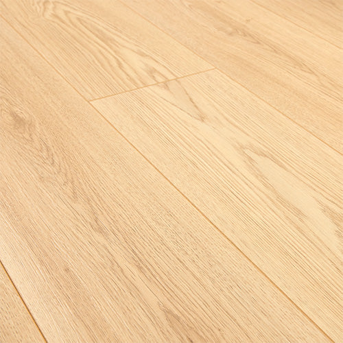 Hagley Heritage Pedmore Cream Oak laminate plank detail - pale cream oak