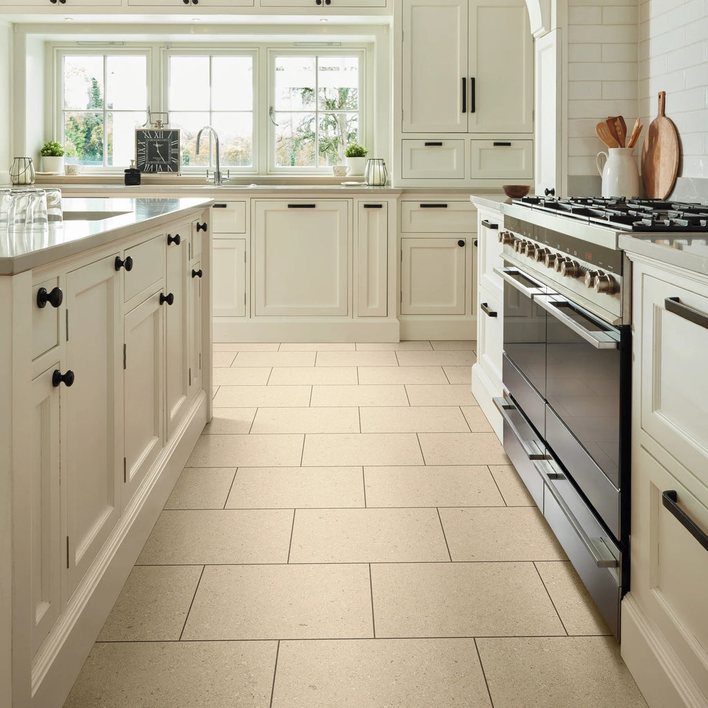 £20.99m2 - Palio Essenza by Karndean - Ischia Limestone PVT703 (1 x pack 3.345m2)