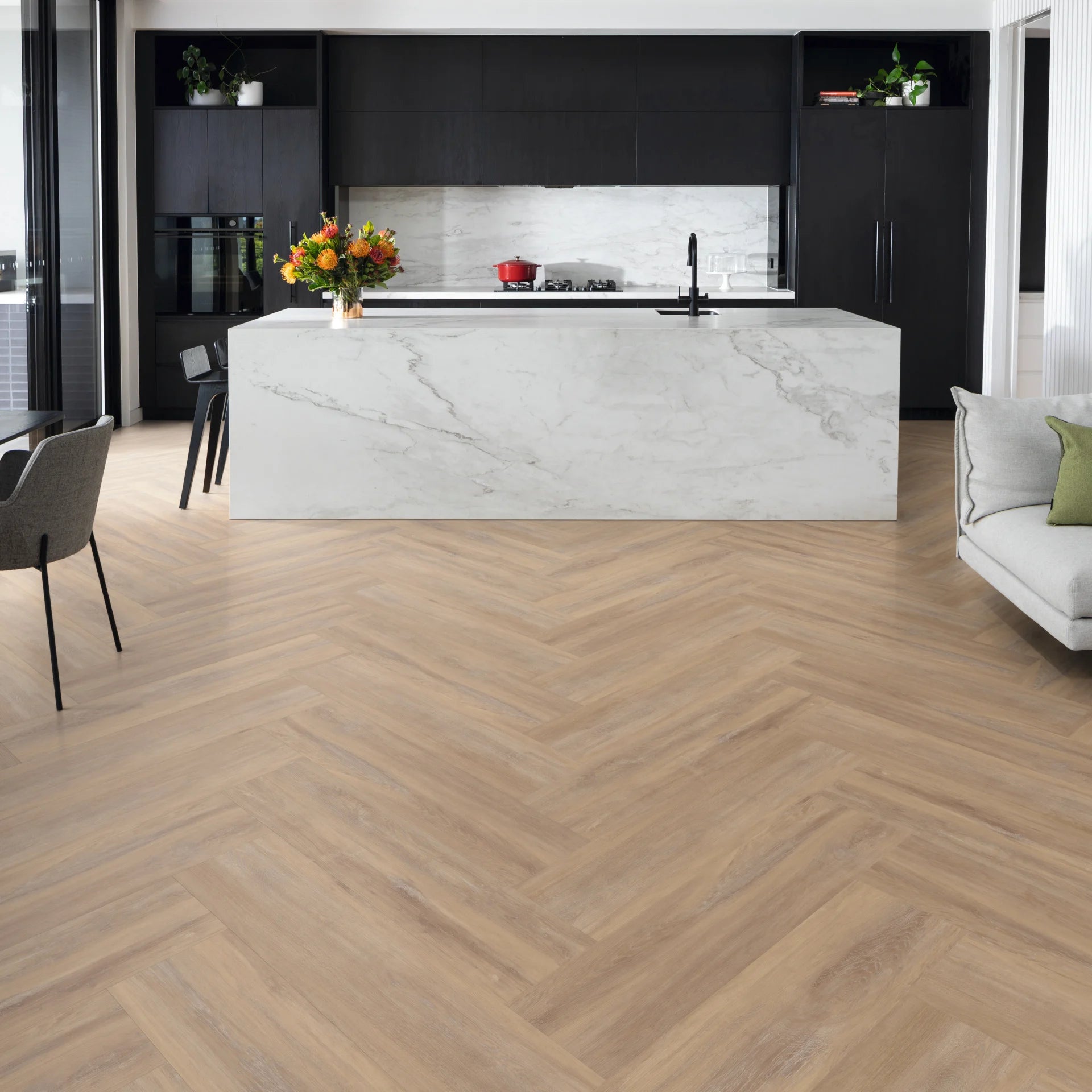 £17.99m2 - Palio by Karndean Gluedown LVT Full Plank PVP156 Hamden (4.769m2 per pack)
