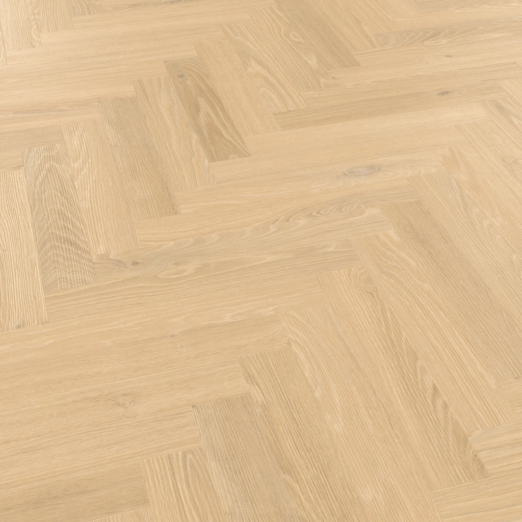 £20.99m2 - Palio Essenza by Karndean - Piazza Oak Herringbone SM-PVP402 (1 x pack 3.345m2)