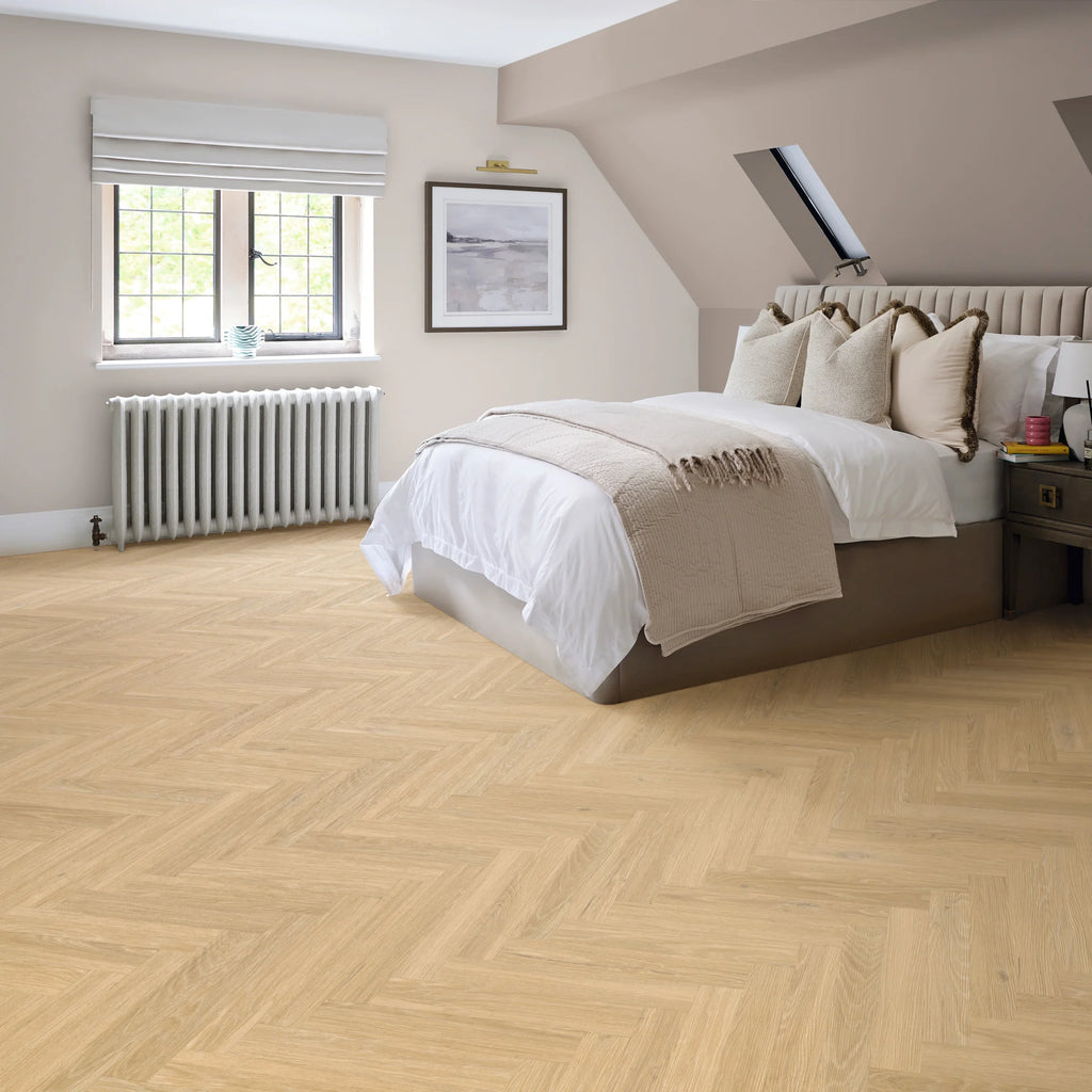 £20.99m2 - Palio Essenza by Karndean - Piazza Oak Herringbone SM-PVP402 (1 x pack 3.345m2)