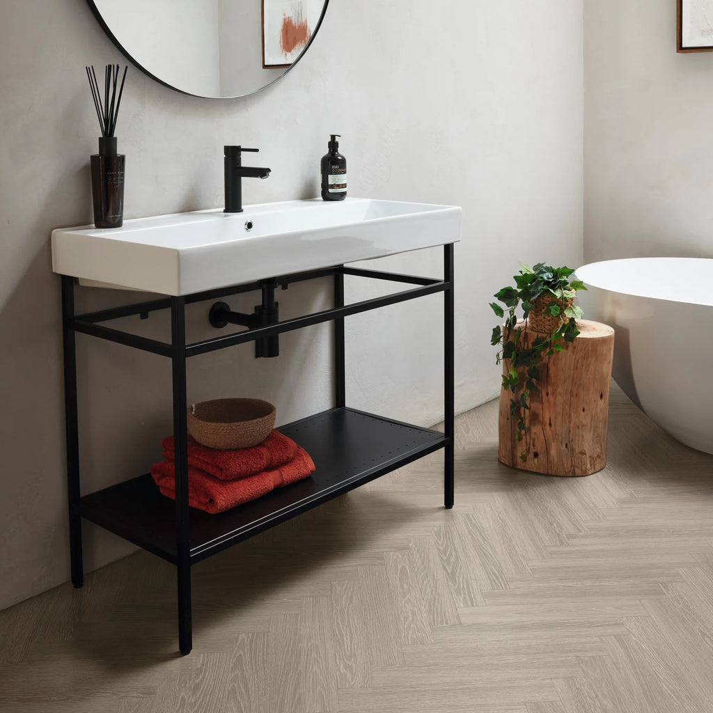 £20.99m2 - Palio Essenza by Karndean - Verona Prime Herringbone SM-PVP407 (1 x pack 3.345m2)