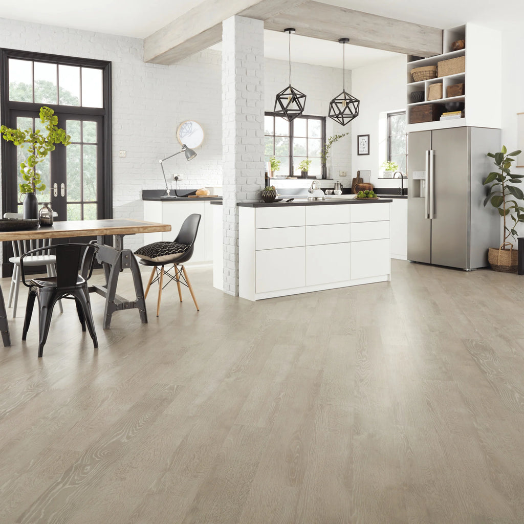 £26.99m2 - Karndean Van Gogh Rigid Core LVT Click - Greige Oak (2.196m2 per pack)