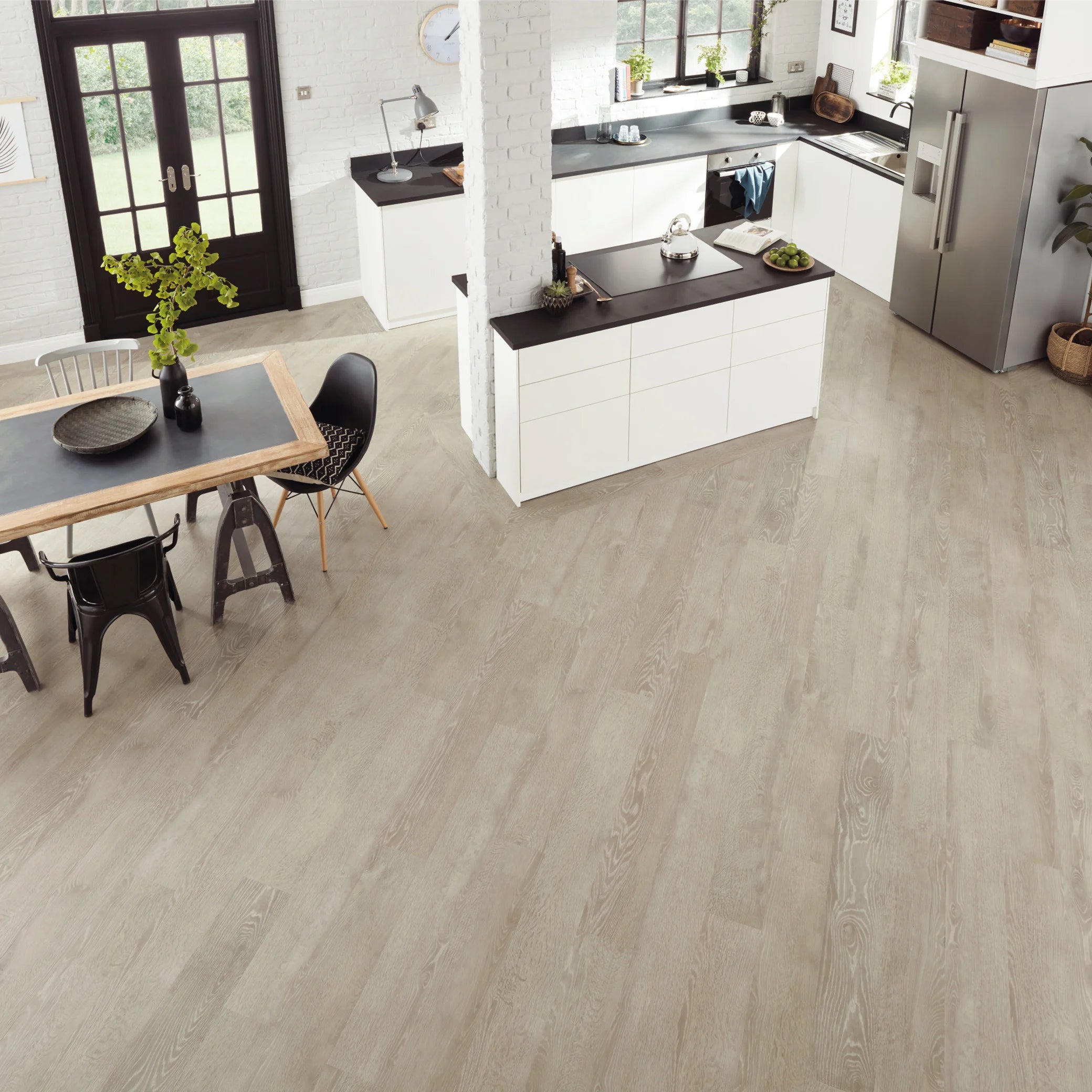 £26.99m2 - Karndean Van Gogh Rigid Core LVT Click - Greige Oak (2.196m2 per pack)