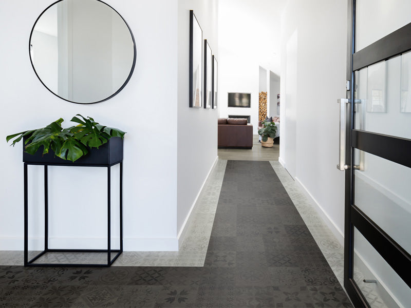 £15.99m2 - VICTORIA DESIGN FLOOR LANDSCAPE TAPESTRY GLUEDOWN TILE ONYX (1.67m2 per pack)